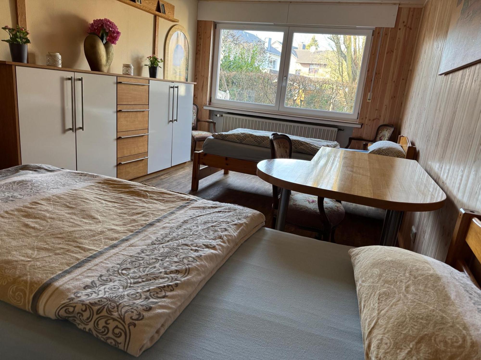Apartment Zwischen Koeln Und Bonn, Mitte *
